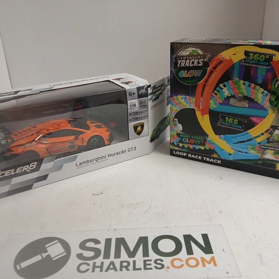 BOX OF APPROXIMATELY 12 ASSORTED TOYS TO INCLUDE: LAMBORGHINI HURACÁN RC CAR AND GLOW LOOP RACE TRACK 