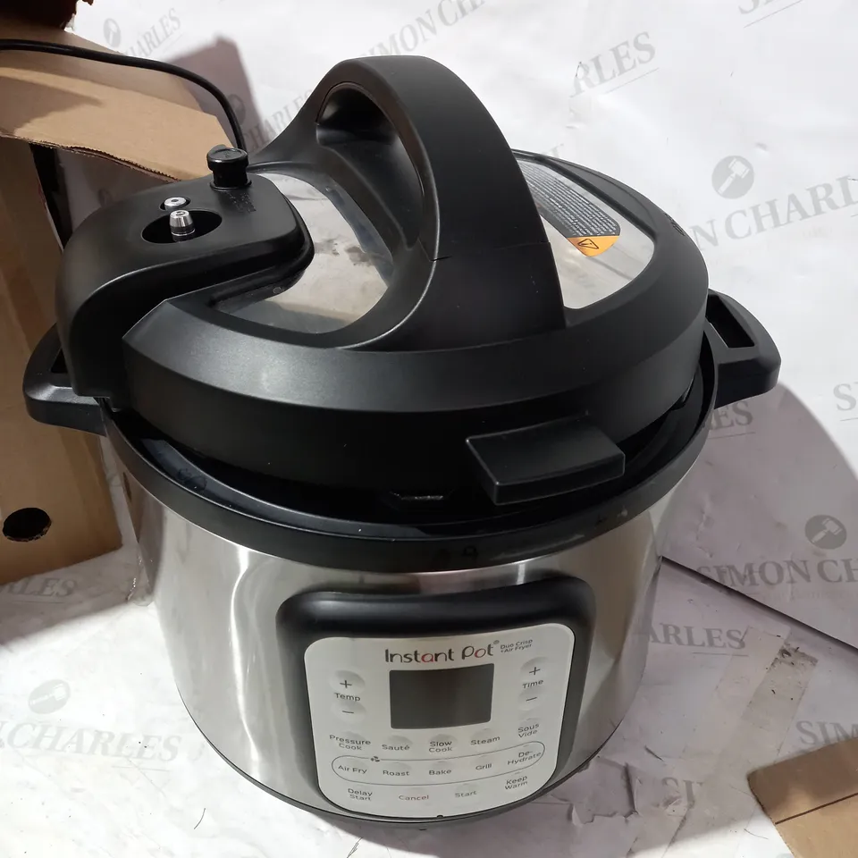 INSTANT POT SLOW COOKER