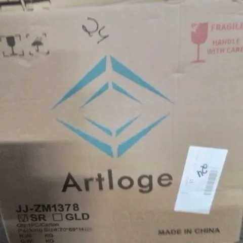 BOXED EGGLESTON WALL CLOCK