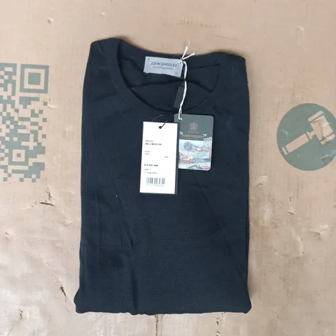 JOHN SMEDLEY LONG SLEEVE MERINO CREW NECK TOP IN BLACK SIZE LARGE