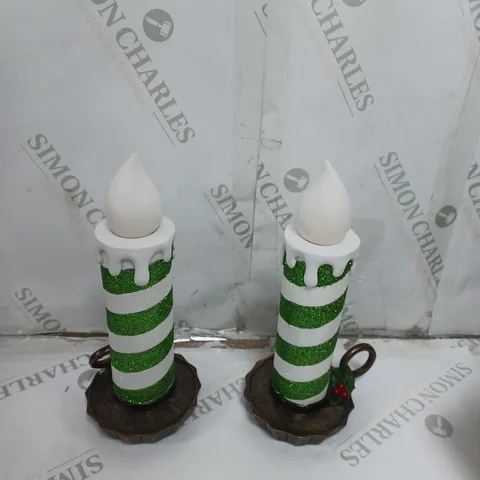 BOXED MR CHRISTMAS SET OF 2 RESIN CHAMBER CANDLE STICKS IN GREEN & WHITE