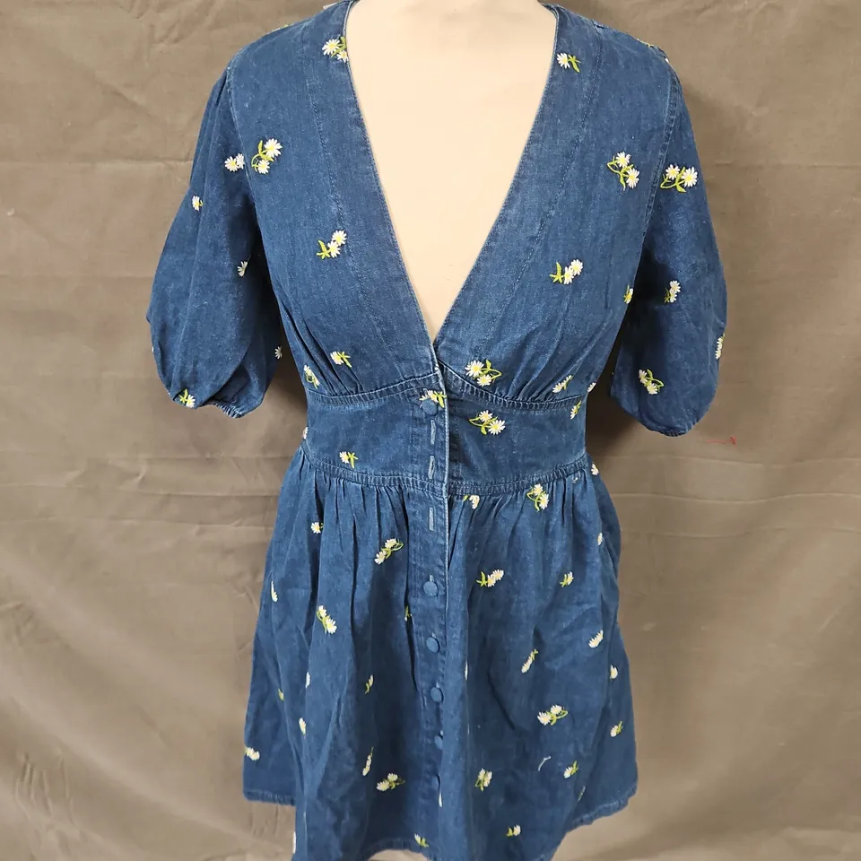 NOBODY'S CHILD STARLIGHT EMBROIDERED MINI DRESS IN BLUE SIZE 6