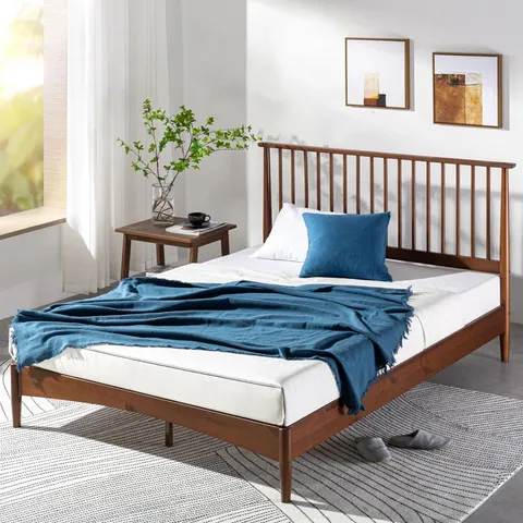 BOXED KILGO SOLID WOOD BED FRAME WITH SLATTED HEADBOARD - KING SIZE (1 BOX)