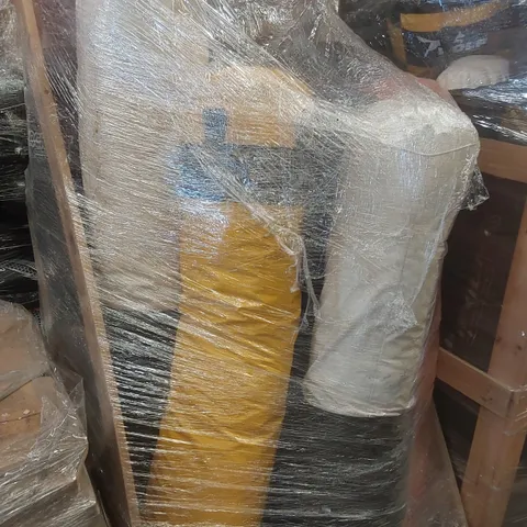 PALLET CONTAINING APPROXIMATELY 9x MIXED PUNCH BAGS