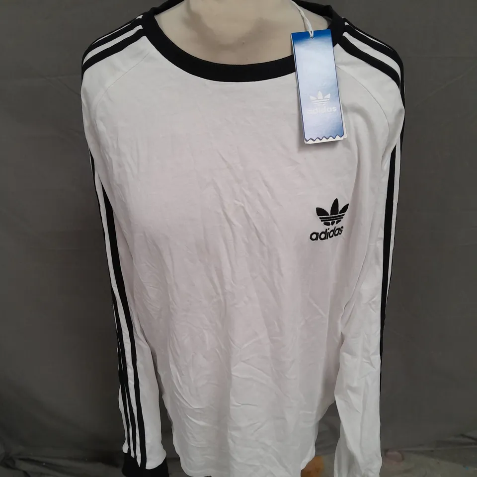 ADIDAS 3 STRIPE LONG SLEEVE TEE IN WHITE/BLACK SIZE XL