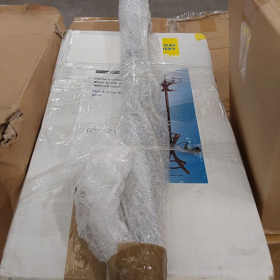 BOXED SOLID WOODEN COAT STAND WITH 12 HOOKS (1 BOX)