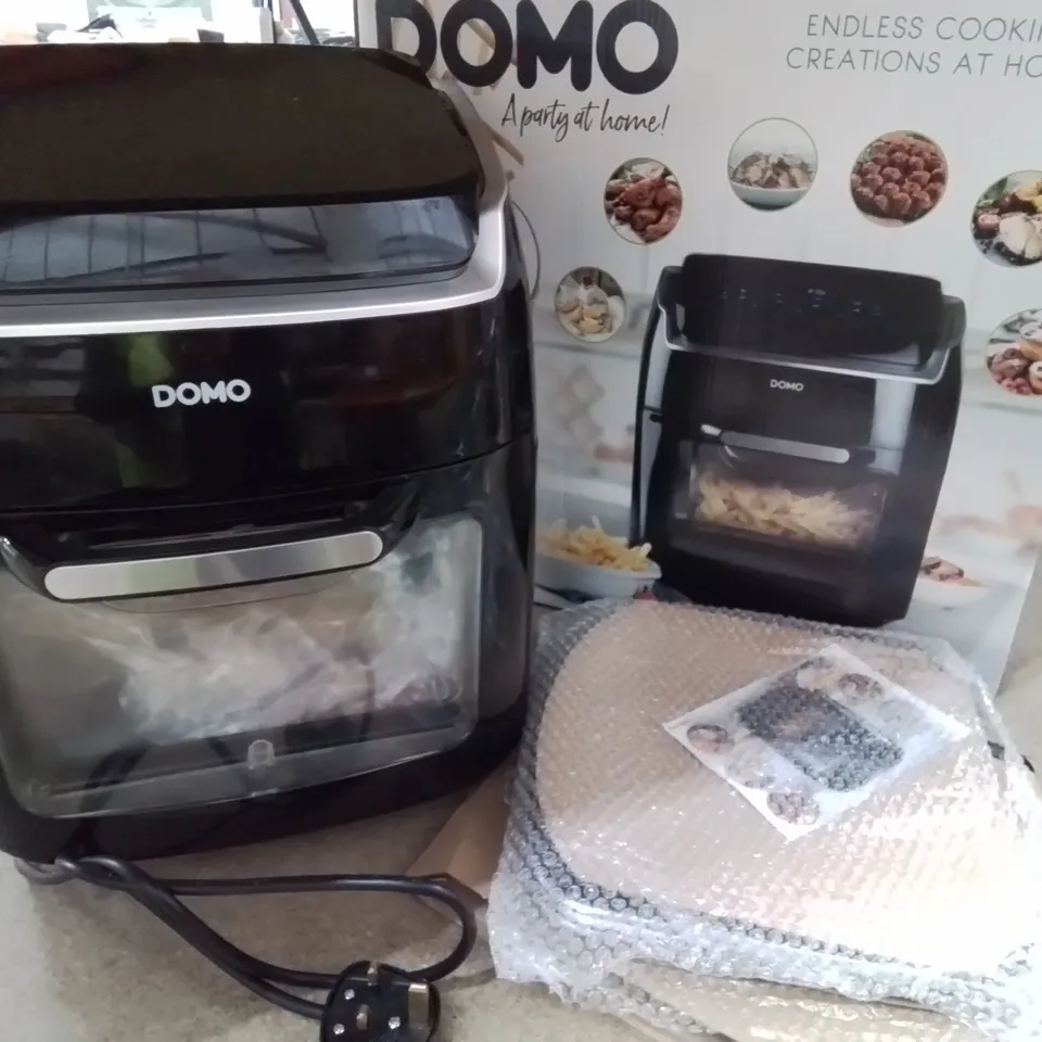 DOMO DELI FRYER MULTIFUNCTIONAL OVEN