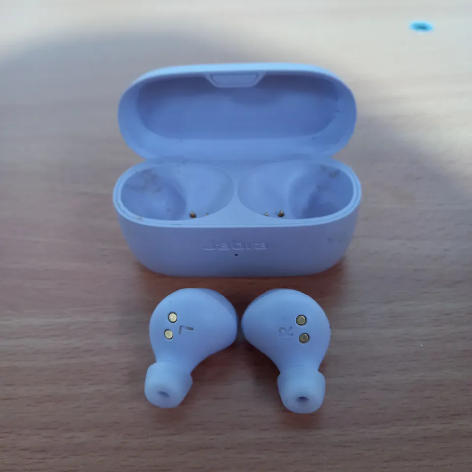 JABRA WIRELESS AIRBUDS