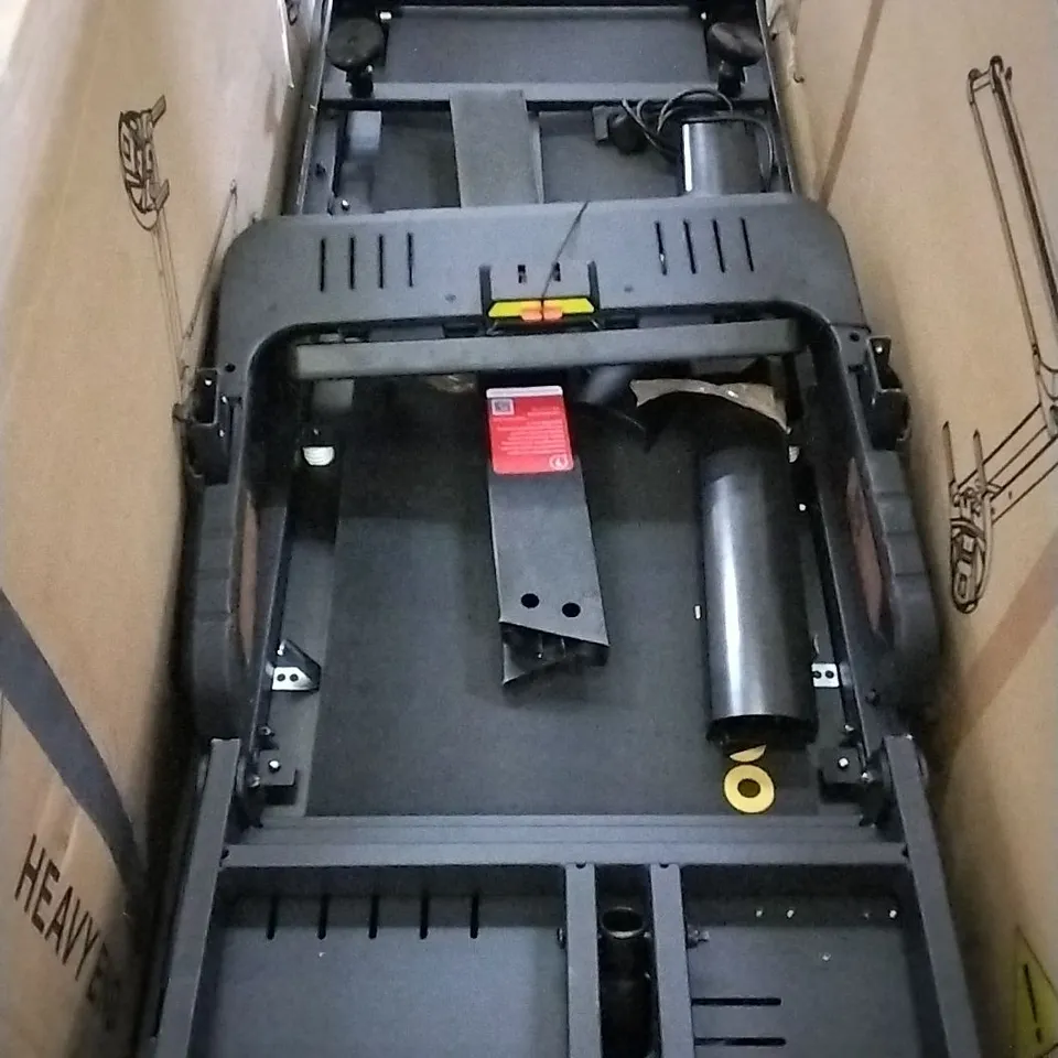 REEBOK FR20 FLOATRIDE TREADMILL  RRP £699.99