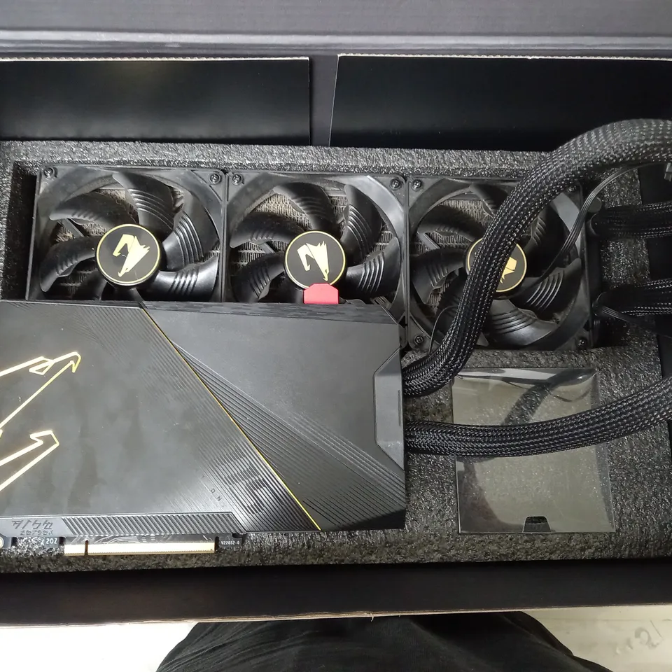 AORUS WATER COOLED GEFORCE RTX 4090/ 24GB GDDR6X