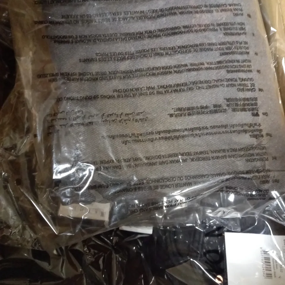 BOX OF APPROX 15 BRAND NEW COTTON:ON DAD JEANS - SUPERWASH BLACK SIZE AUS 6