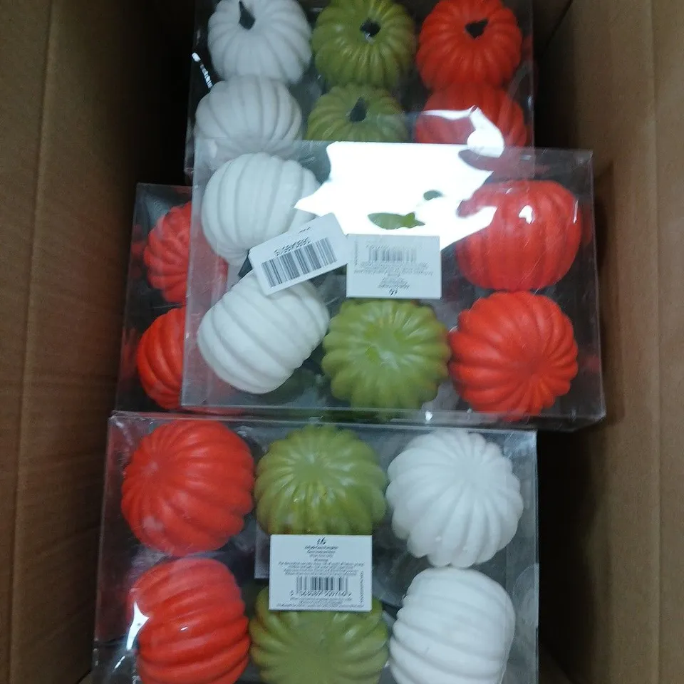 BOX OF 12X6 DECORATIVE CORE PUMPKINS IN WHITE/ORANGE/GREEN