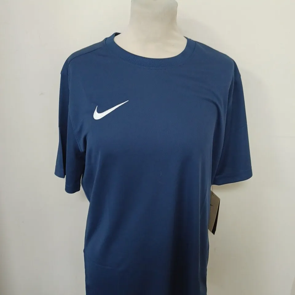 NIKE LOGO CASUAL T-SHIRT SIZE M