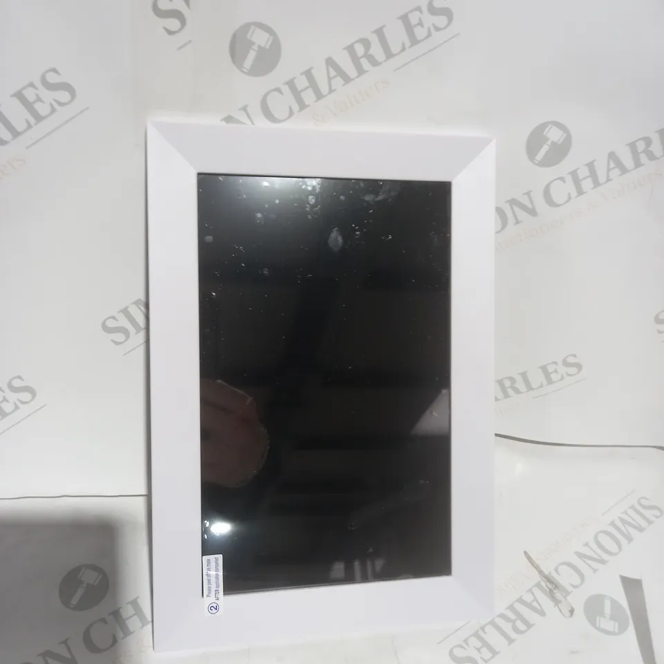 BOXED BELL & HOWELL SMART PHOTO FRAME 10.1" BHDPF101
