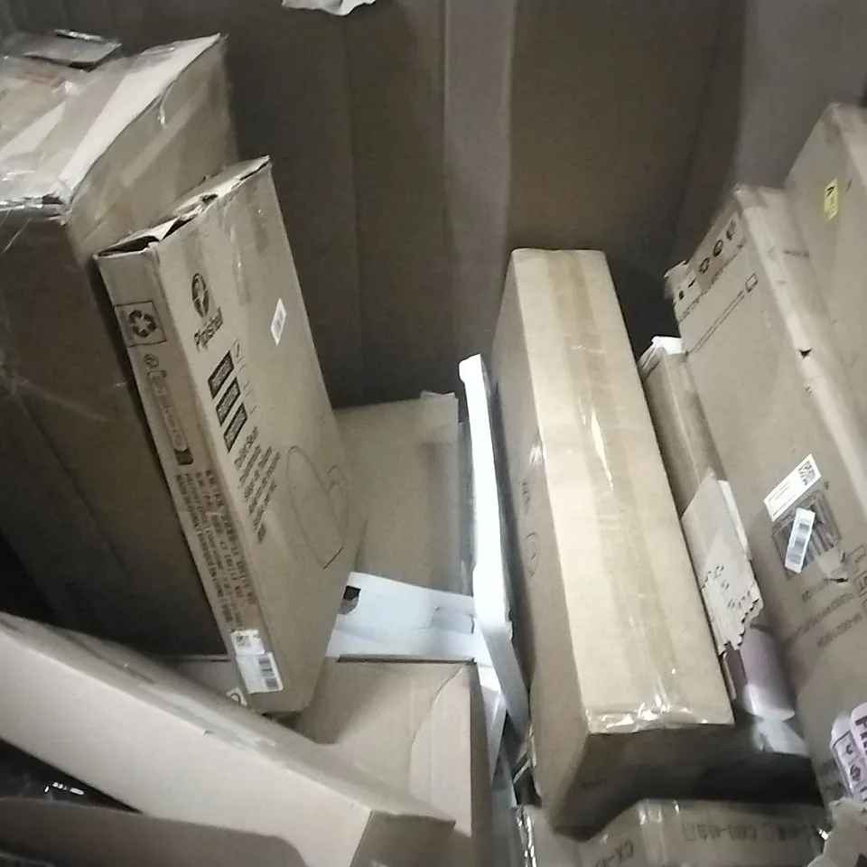 PALLET OF ASSORTED PRODUCTS AND HOUSEHOLD GOODS TO INCLUDE;AIR FRYER,KIDS TRICYCLE, CHAIR MATT