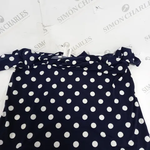 BOX OF APPROXIMATELY 20 ASSORTED CLOTHING PRODUCTS IN VARIOUS SIZES TO INCLUDE SKIRTS, JUMPERS, DRESSES ETC