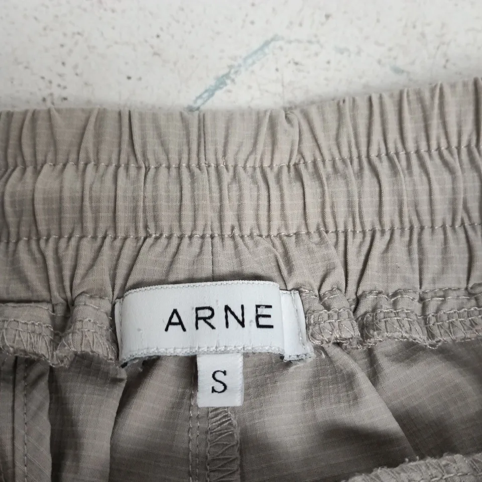 ARNE DRAWSTRING TROUSERS – TAUPE, UK SIZE S