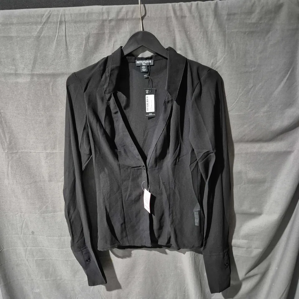 PRETTYLITTLETHING TALL FRONT BLOUSE – UK8 – BLACK