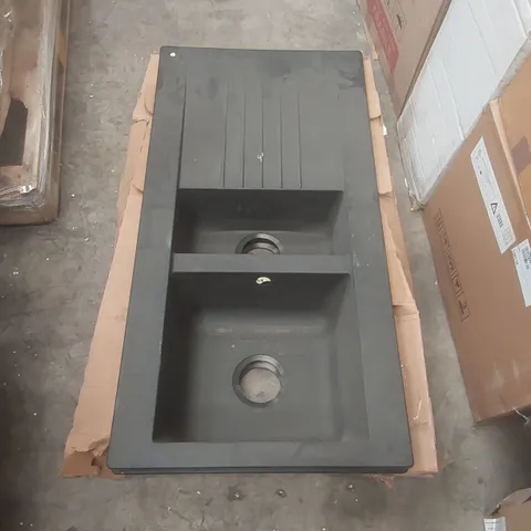 ESSENCE AMELIA KITCHEN SINK