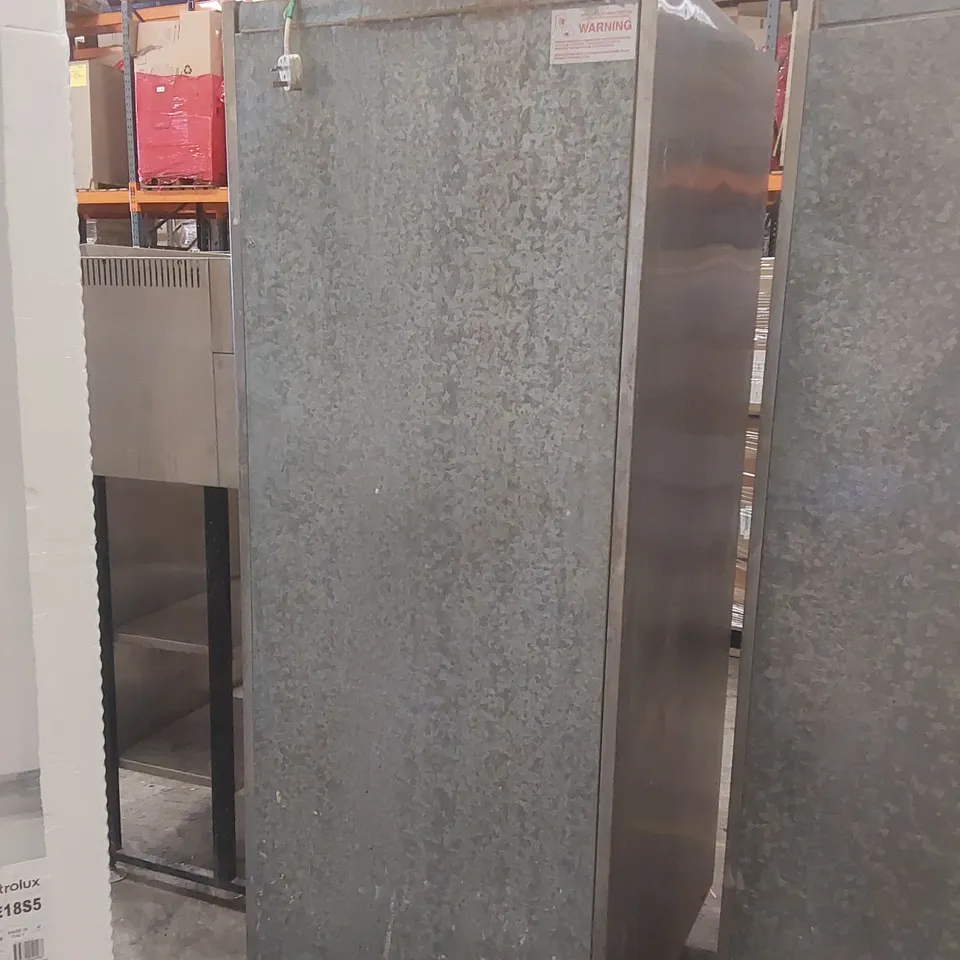 WILLIAMS STAINLESS STEEL COMMERCIAL UPRIGHT REFRIGERATOR