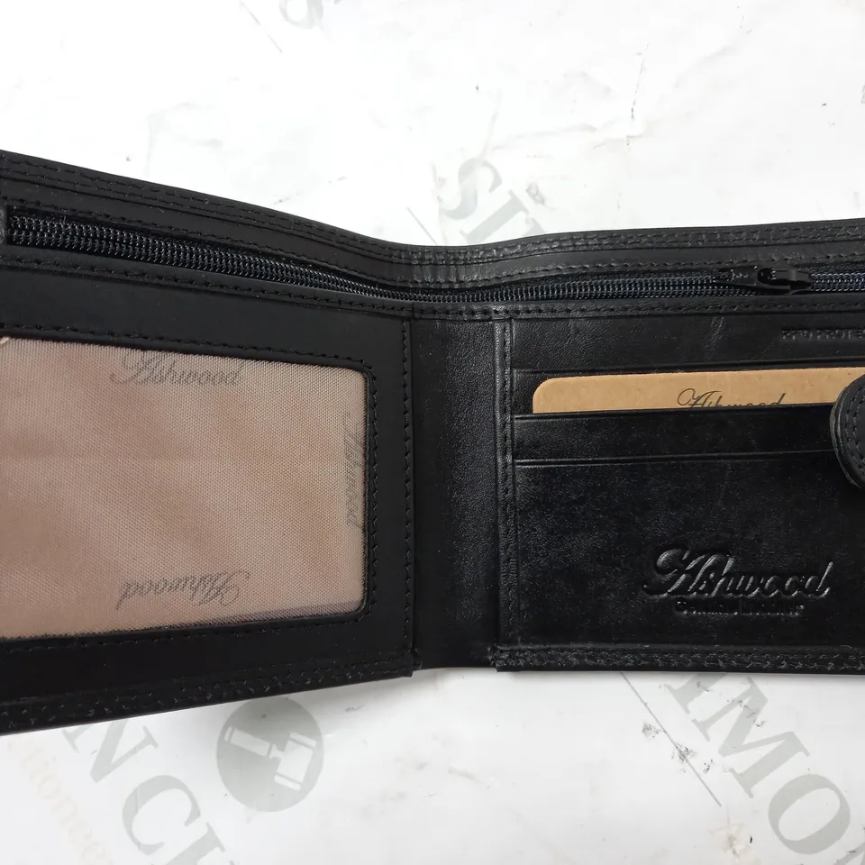BOXED ASHWOOD HERITAGE WALLET - BLACK. 
