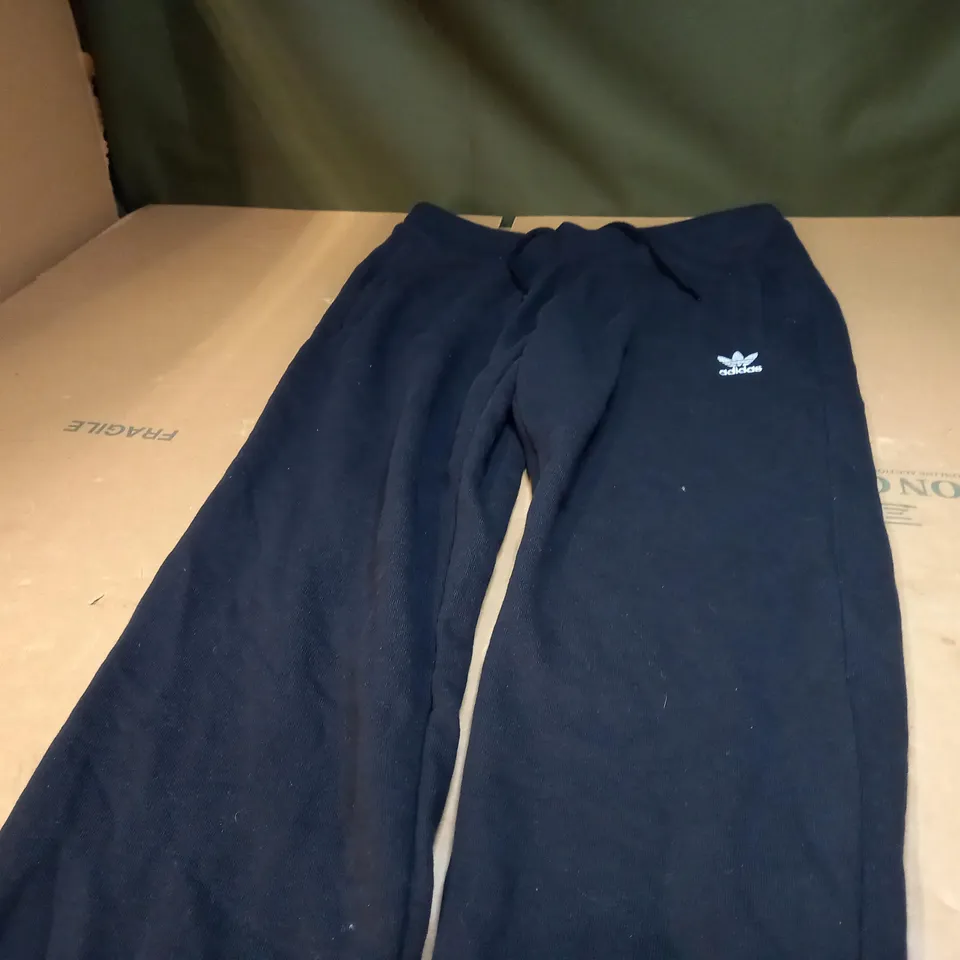PAIR OF BLACK ADIDAS JOGGERS - LARGE