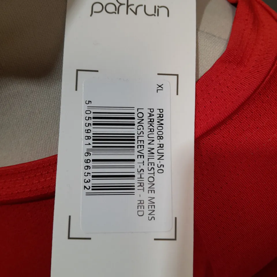 PARKRUN MILESTONE MENS LONGSLEEVE SHIRT IN RED - XL