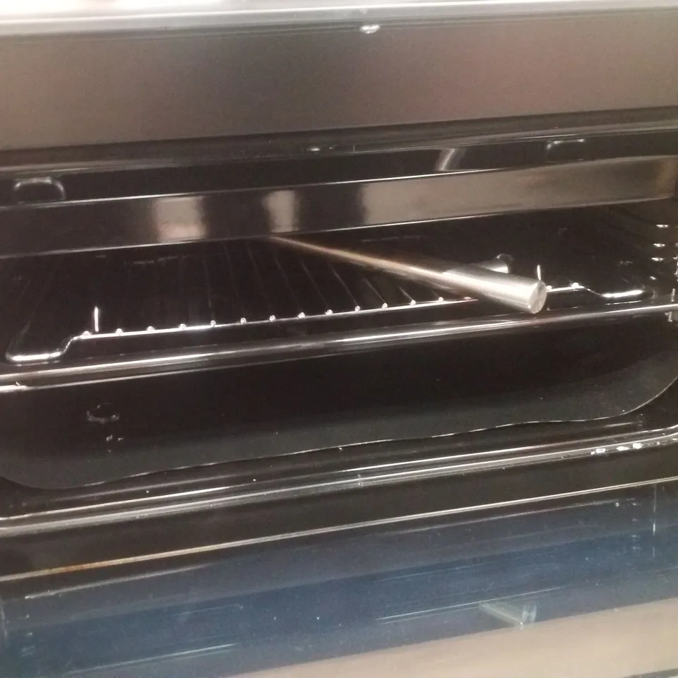 HISENSE HDE3211BXUK CERAMIC FREESTANDING ELECTRIC COOKER