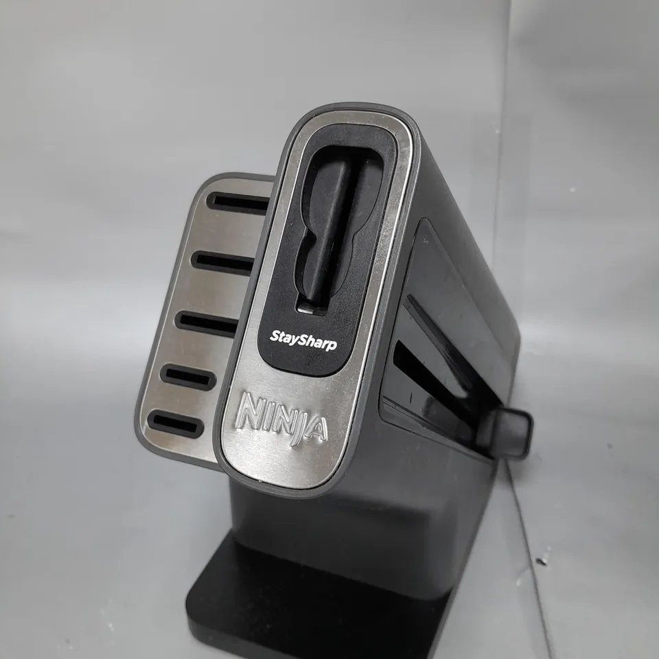 OUTLET BOXED NINA FOODI STAYSHARP KNIFE BLOCK WITH 5PC KNIFE SET