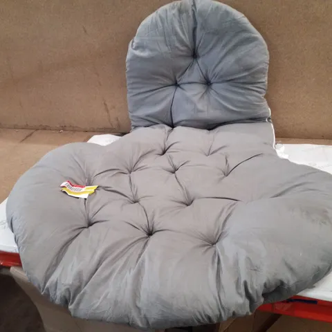 GARDEN BENCH CUSHION