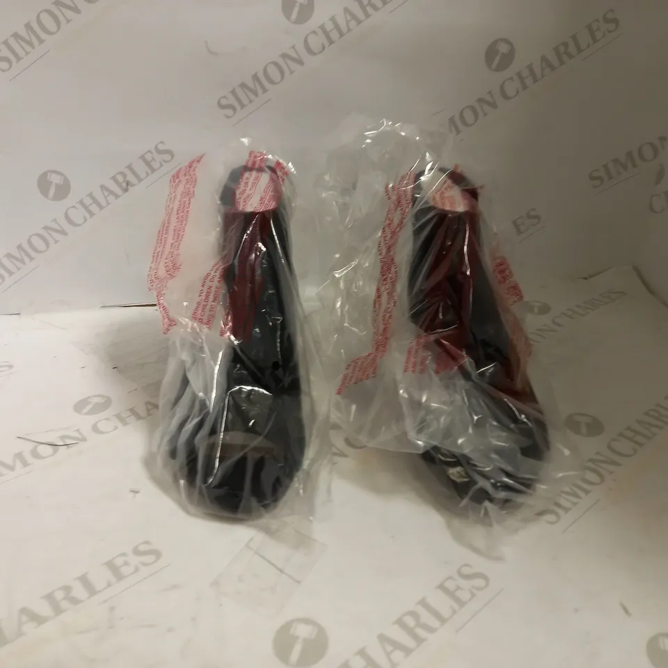 CLARKS DEVA BELL WOMENS SUEDE SANDALS - UK 3 BLACK 