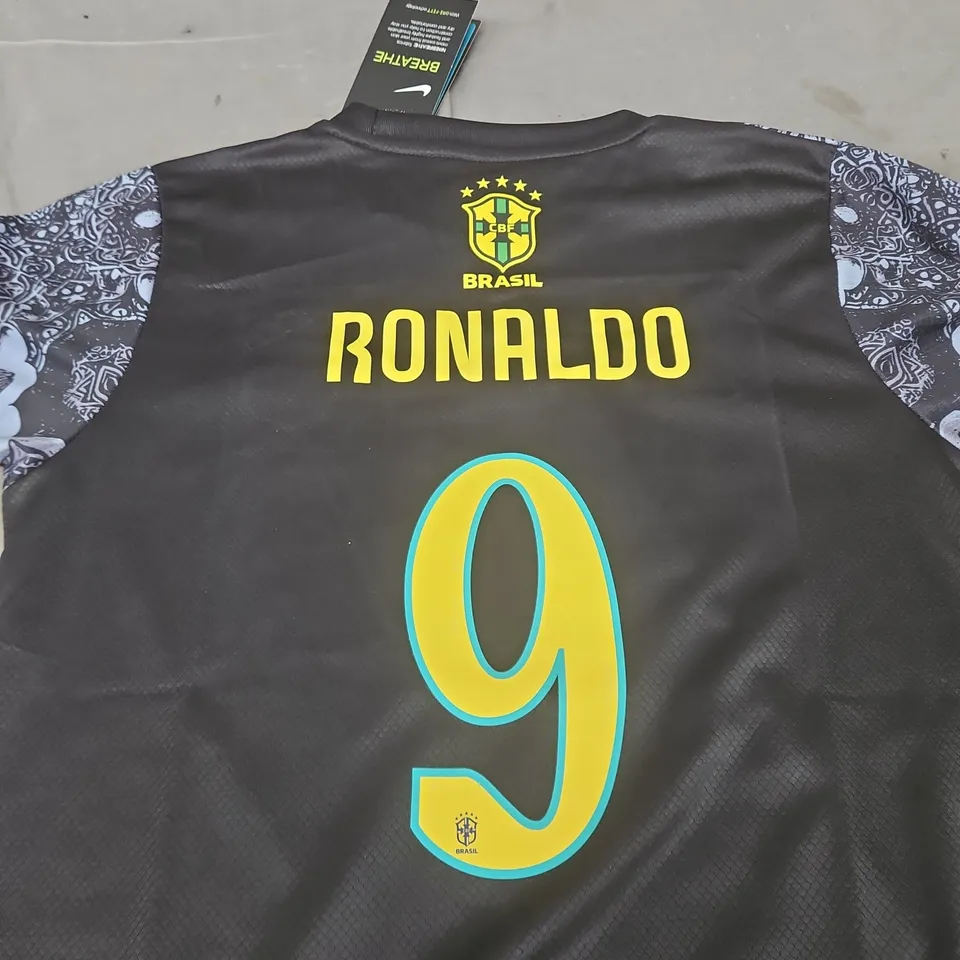 BRAZIL FC LIMITED EDITON JERSEY -  RONALDO 9 -SIZE 26