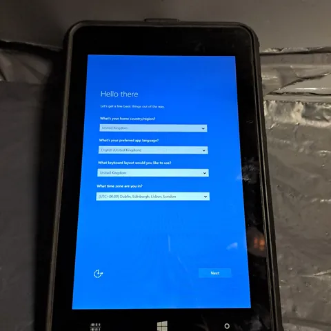 NEWLAND WINDOWS TABLET NQUIRE NQ800 2 WITH BARCODE SCANNER