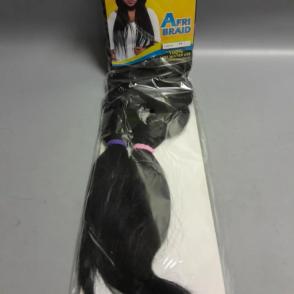 LOT OF APPROX 7 OLIVIA COLLECTION BLACK AFRI BRAID WIGS