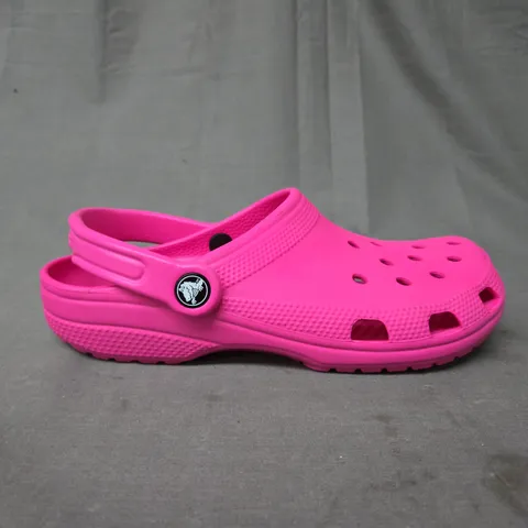 CROCS CLASSIC PINK CLOG - UK M5/W6