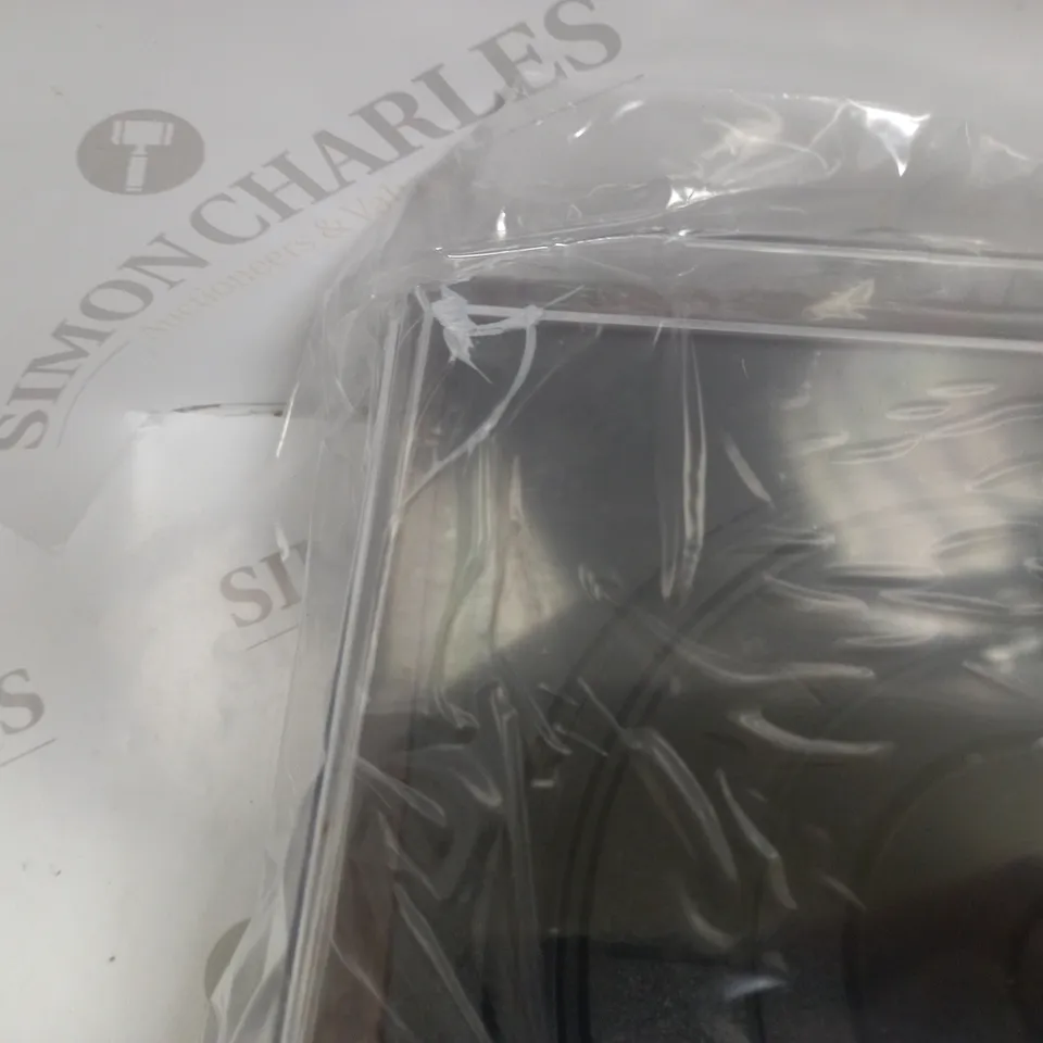 BOXED VICTROLA VTA-65 3-IN-1 BLUETOOTH TURNTABLE 