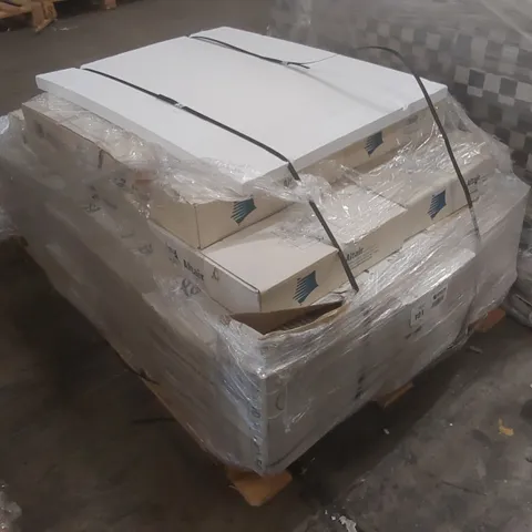 PALLET CONTAINING ASSORTED TILES TO INCLUDE: CERAMICHE DβARTE SANTE: 10 X 10CM GREEN GLOSSY GLAZED TILES 30 FULL BOXES: 50 TILES PER BOX TOTAL NUMBER OF TILES: 1,500 ALTAIR ECT