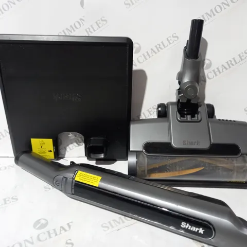 BOXED SHARK WANDVAC 2-IN-1 LIGHTWEIGHT CORDLESS HANDHELD VACUUM CLEANER