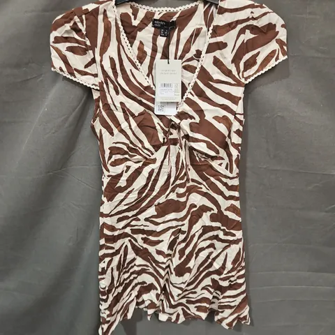 NOBODY'S CHILD ROSA MINI DRESS IN ZEBRA STRIPE BROWN SIZE 6