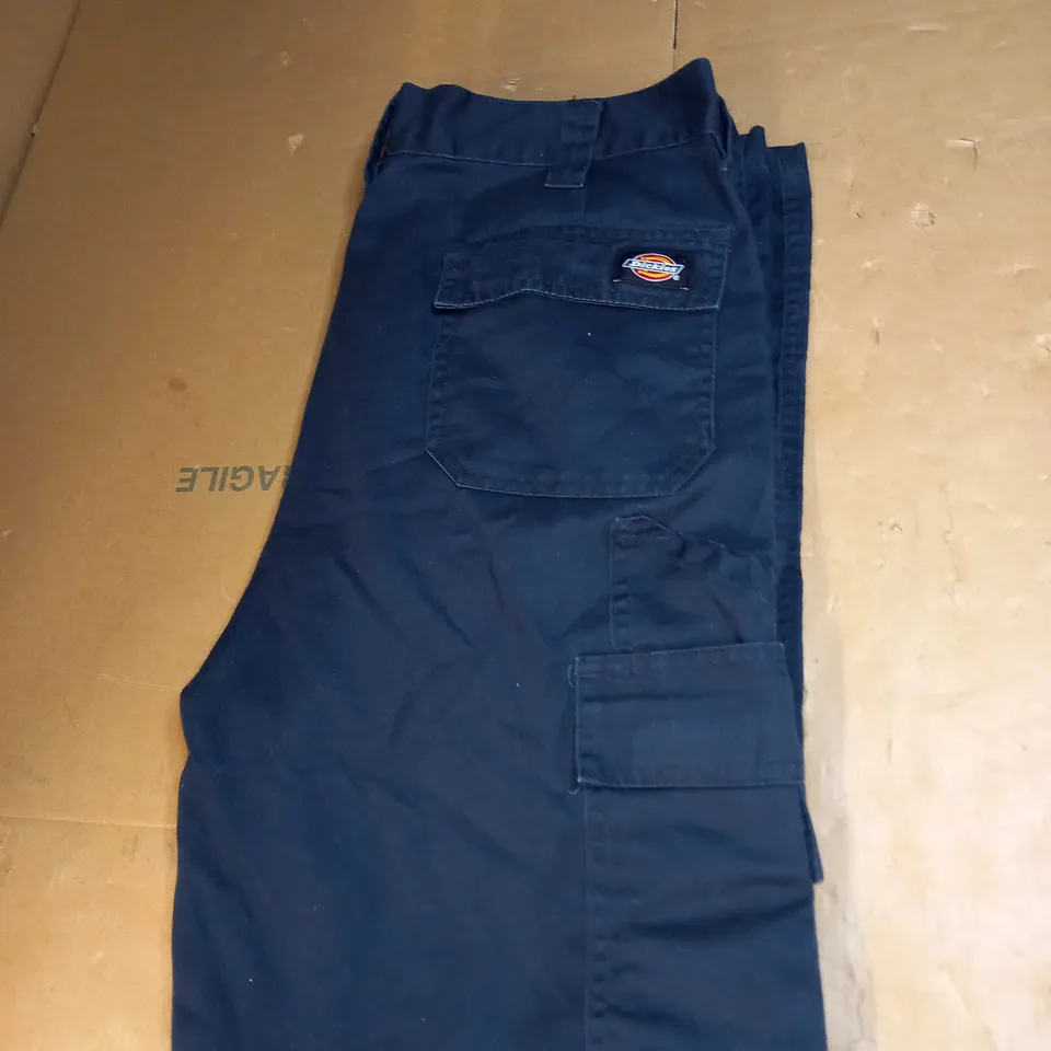 DICKIES NAVY BLUE WORK TROUSERS SIZE UNSPECIFIED
