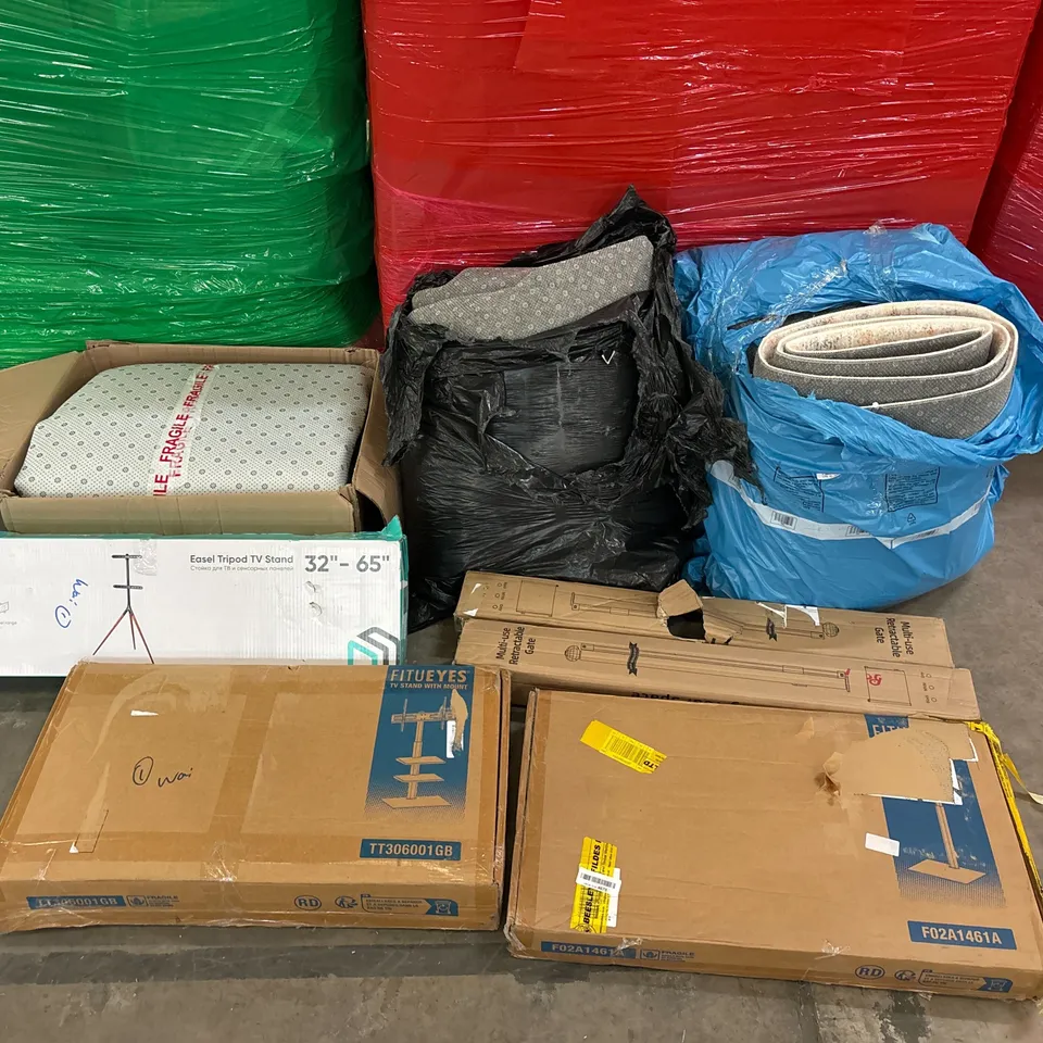 PALLET OF ASSORTED CONSUMER PRODUCTS TO INCLUDE: TV STANDS, RUGS, RETRACTABLE SAFETY GATES ECT