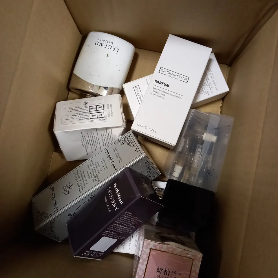 BOX OF APPROXIMATELY 10 ASSORTED FRAGRANCES TO INCLUDE SAVAGERY POUR HOMME, JO MALONE COLOGNE, ESSENSE VAULT PARFUM ETC
