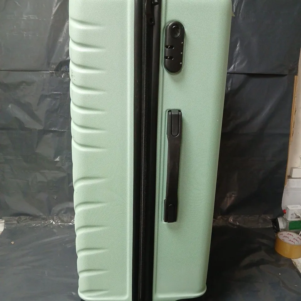 ROCK LUGGAGE SANTIAGO HARDSHELL 8 WHEEL SUITCASE - LARGE - GREEN RRP £90