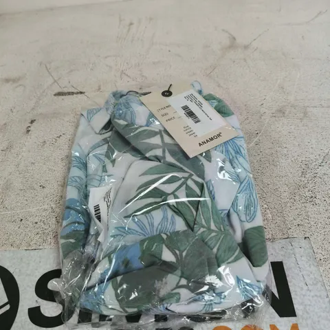 ANAMOR LACE NECK DETAIL TOP IN MINT SIZE XL TAGGED BAGGED
