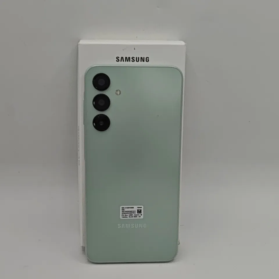 BOXED SAMSUNG GALAXY A16 4/128GB IN LIGHT GREEN - SM-A165F