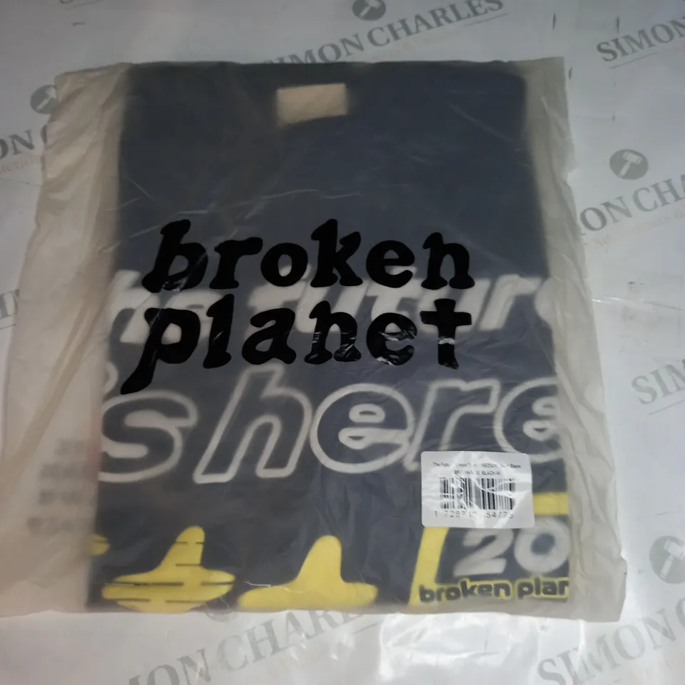 SEALED BROKEN PLANET THE FUTURE IS HERE T-SHIRT SIZE M