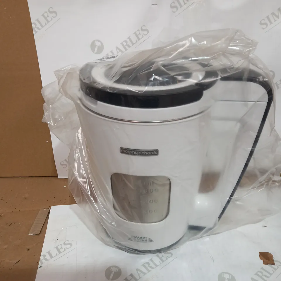 MORPHY RICHARDS TOTAL CONTROL SOUP MAKER