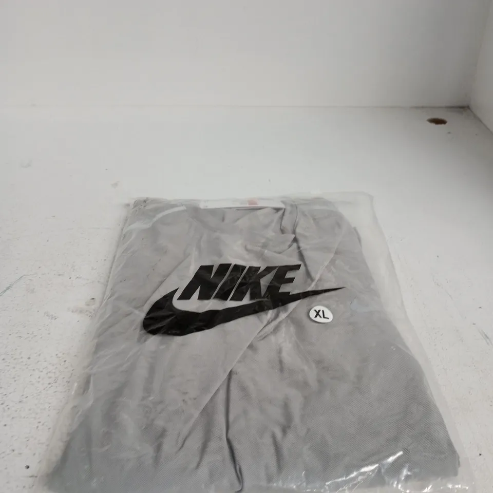 NIKE MENS RUNNING TOP XL