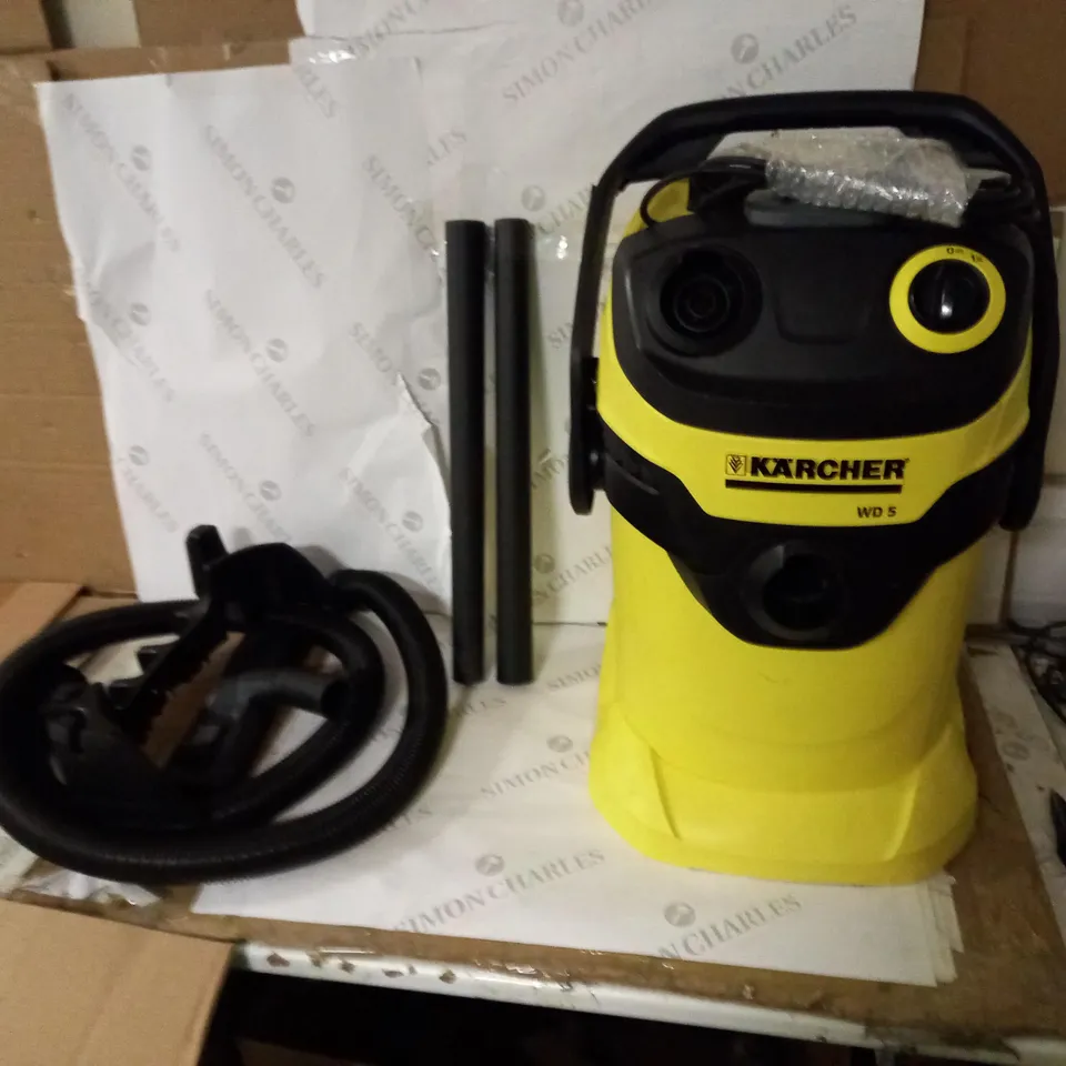KARCHER WD5 VACUUM CLEANER