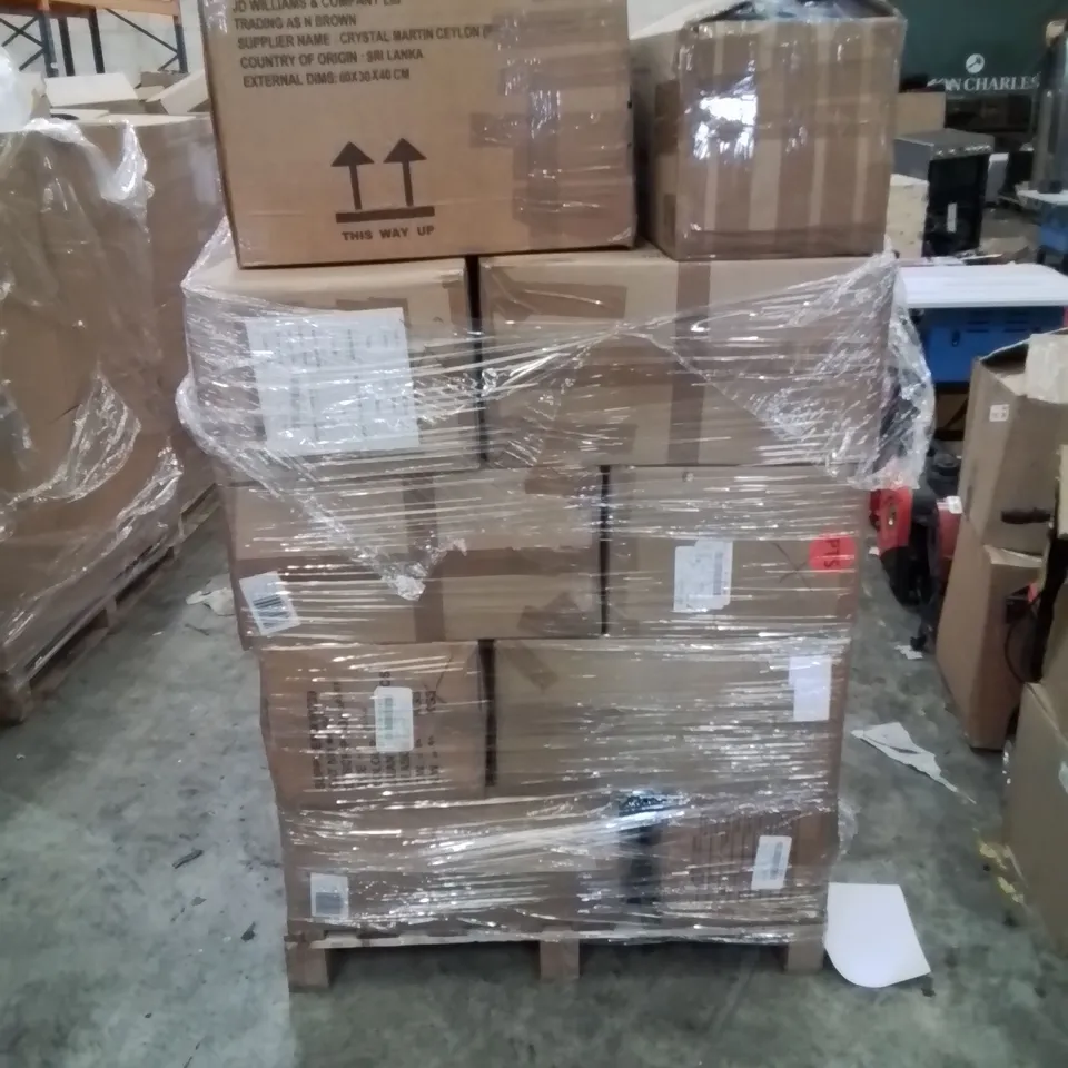 PALLET OF 500 BRAND NEW WOMENS QUALITY DESIGNER CLOTHES APPROXIMATELY TO INCLUDE; JD WILLIAMS BLACK FLORAL SKIRT, MAGISCULPT BODY SUITS, JUNIPER BLUE SWEATERS